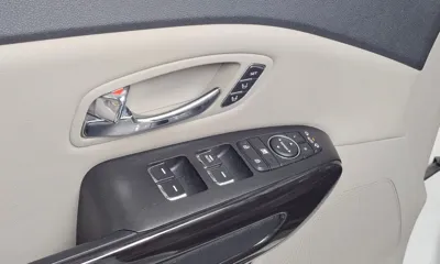 Kia Canival 2019, 132417 км, за 10733.81 USD - фото 17
