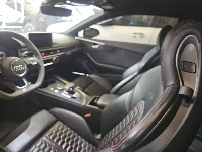 Audi RS 5 2020, 90000 км, за 48446.23 USD - фото 6