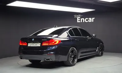 BMW 5-Series 2020, 105442 км, за 16848.36 USD