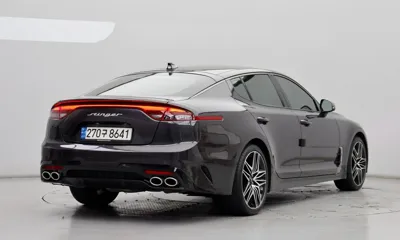 Kia Stinger 2022, 56295 км, за 17811.86 USD