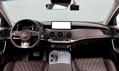 Kia Stinger 2022, 56295 км, за 17811.86 USD