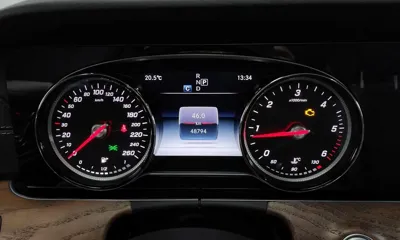 Mercedes-Benz E-Class 2018, 48794 км, за 15107.72 USD - фото 8