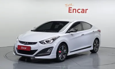 Hyundai Avante · 2016 год