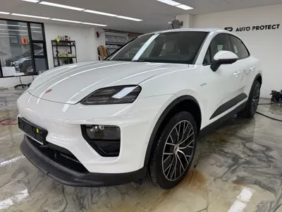 Porsche Macan 2025, 10000 км, за 85335.43 USD - фото 10