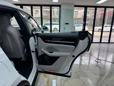 Porsche Macan 2025, 10000 км, за 85335.43 USD - фото 14