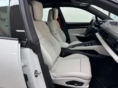 Porsche Macan 2025, 10000 км, за 85335.43 USD - фото 15