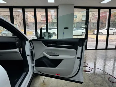 Porsche Macan 2025, 10000 км, за 85335.43 USD - фото 20