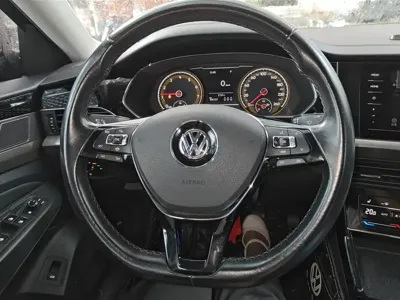 Volkswagen Passat 2020, 109100 км, за 12654.26 USD - фото 15
