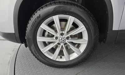 Volkswagen Tiguan 2015, 103850 км, за 4400.94 USD