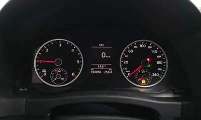 Volkswagen Tiguan 2015, 103850 км, за 4400.94 USD - фото 8