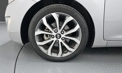 Hyundai Avante 2013, 73124 км, за 3957.71 USD