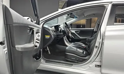 Hyundai Avante 2013, 73124 км, за 3957.71 USD - фото 10