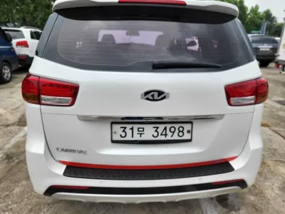 Kia Canival 2016, 191799 км, за 5798.05 USD