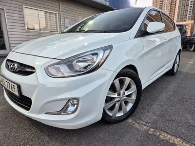 Hyundai Accent 2011, 130081 км, за 2487.86 USD