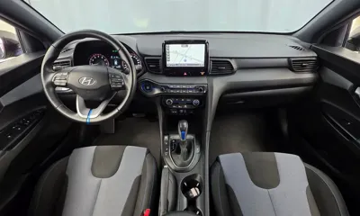 Hyundai Veloster 2018, 100762 км, за 5776.55 USD - фото 7