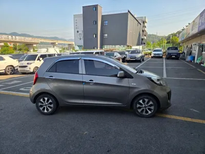 Kia Morning 2016, 150234 км, за 2592.88 USD