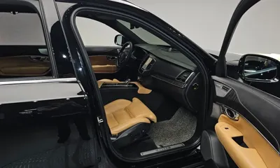 Volvo XC90 2024, 21482 км, за 43879.59 USD - фото 26