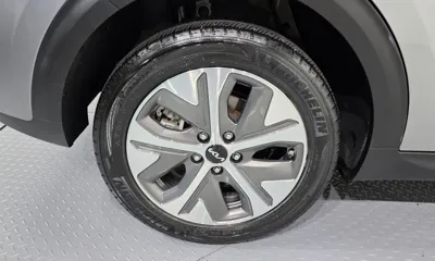 Kia Niro 2022, 36630 км, за 15244.31 USD