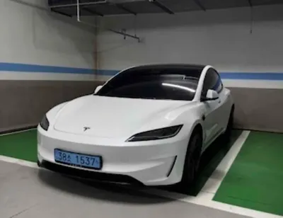 Tesla Model 3 · 2024 год