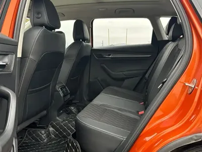 Skoda Karoq 2020, 64000 км, за 11741.97 USD - фото 8