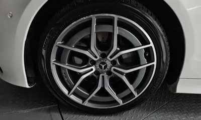 Mercedes-Benz E-Class 2022, 86885 км, за 27814.55 USD