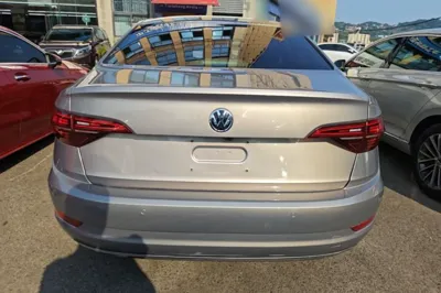 Volkswagen Sagitar 2020, 78400 км, за 10815 USD