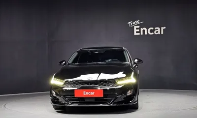 Kia K5 2021, 70363 км, за 10206.07 USD