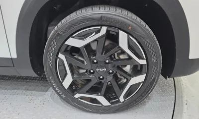 Kia Seltos 2025, 41978 км, за 16588.62 USD