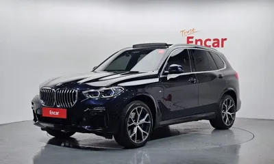 BMW X5 · 2021 год