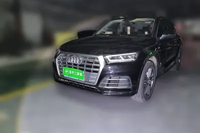 Audi Q5L · 2018 год