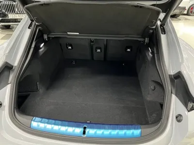 Porsche Taycan 2023, 4200 км, за 98447.3 USD - фото 15