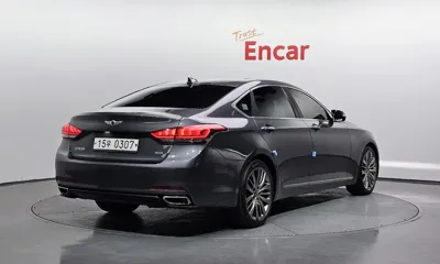 Hyundai Genesis 2015, 125012 км, за 6437.2 USD