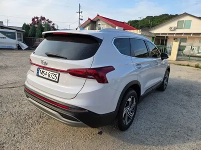 Hyundai Santafe 2022, 55000 км, за 15157.44 USD