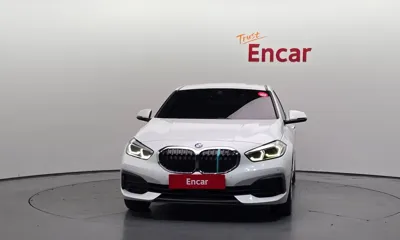 BMW 1-Series 2021, 93296 км, за 12151.86 USD
