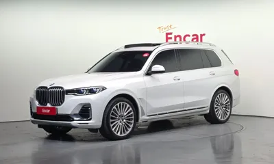 BMW X7 · 2022 год