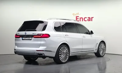 BMW X7 2022, 62681 км, за 55434.42 USD