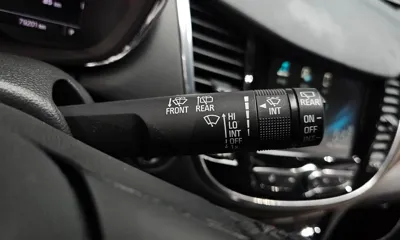 ChevroletGMDaewoo Trax 2018, 79201 км, за 5785.61 USD - фото 19