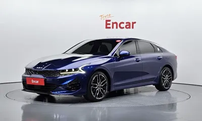 Kia K5 · 2023 год