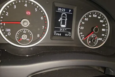 Volkswagen Tiguan 2015, 73700 км, за 6060 USD - фото 12