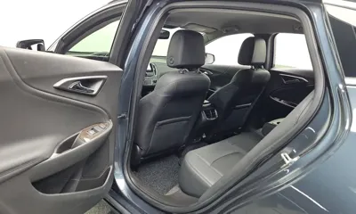 ChevroletGMDaewoo Malibu 2022, 52473 км, за 10371.54 USD - фото 11