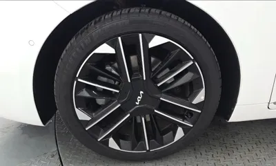 Kia K8 2025, 9786 км, за 23631.35 USD