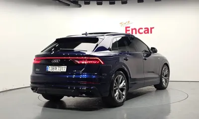 Audi Q8 2022, 43218 км, за 57475.02 USD
