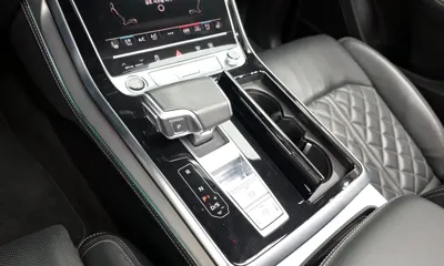 Audi Q8 2022, 43218 км, за 57475.02 USD - фото 9