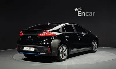 Hyundai Ioniq 2016, 101643 км, за 7687.3 USD