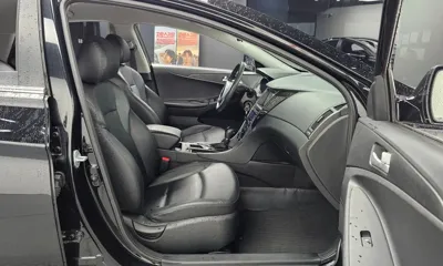 Hyundai Sonata 2013, 148410 км, за 2463.76 USD - фото 12