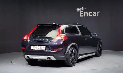 Volvo C30 2011, 104280 км, за 2430.37 USD