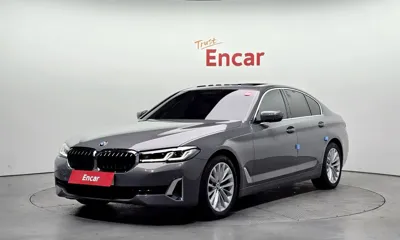 BMW 5-Series · 2022 год