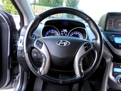 Hyundai Avante 2013, 158780 км, за 2599.35 USD - фото 12