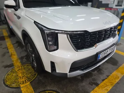 Kia Sorento 2025, 3400 км, за 18938.12 USD