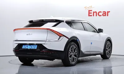 Kia EV6 2023, 177969 км, за 16082.45 USD
